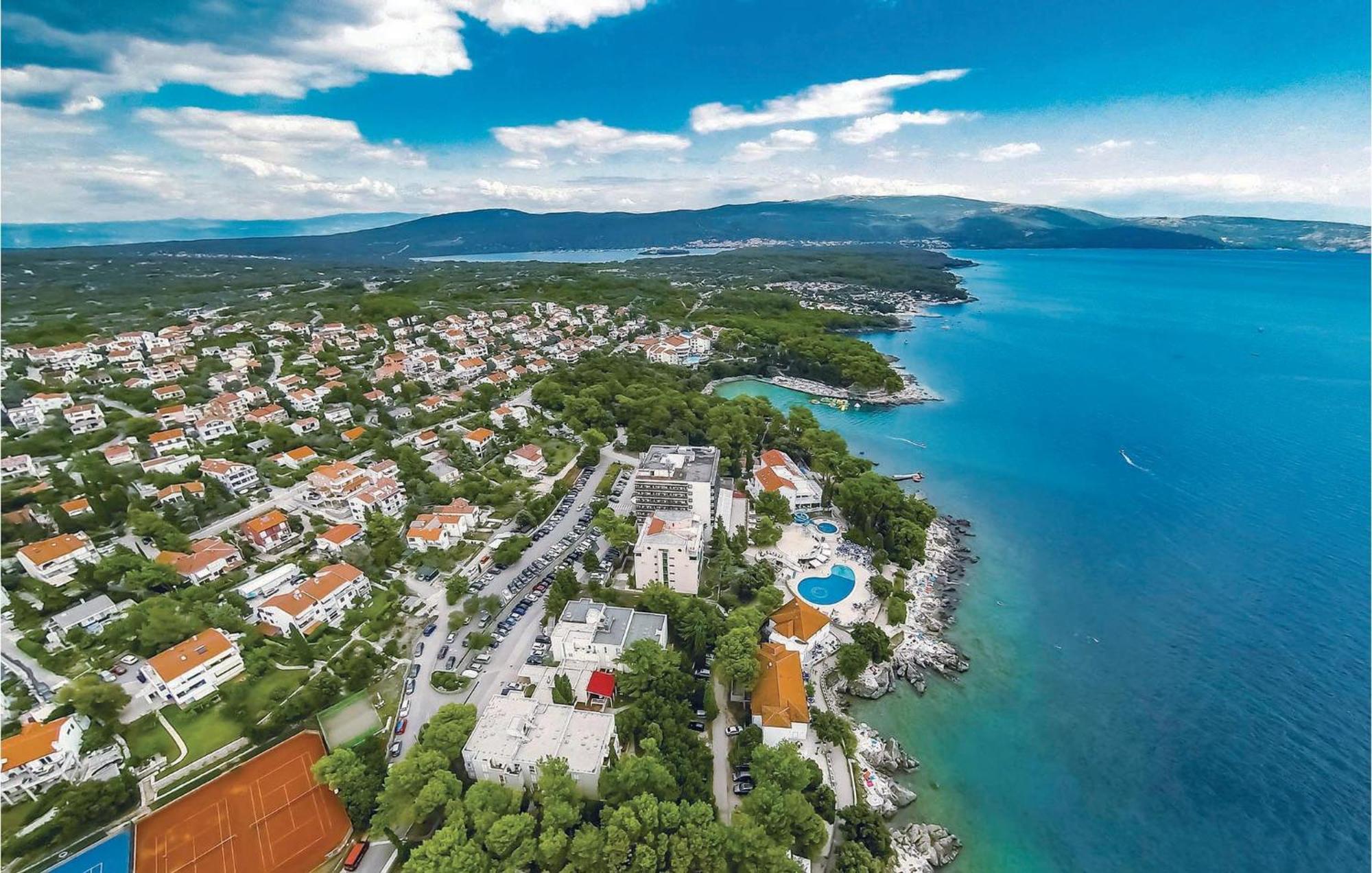 Gorgeous Apartment In Krk With Kitchen Krk Town Bagian luar foto