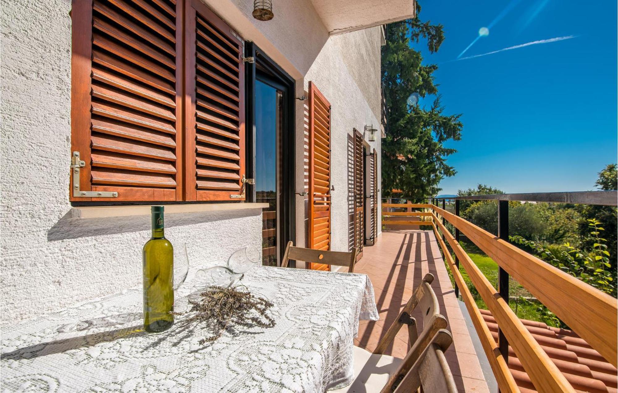 Gorgeous Apartment In Krk With Kitchen Krk Town Bagian luar foto