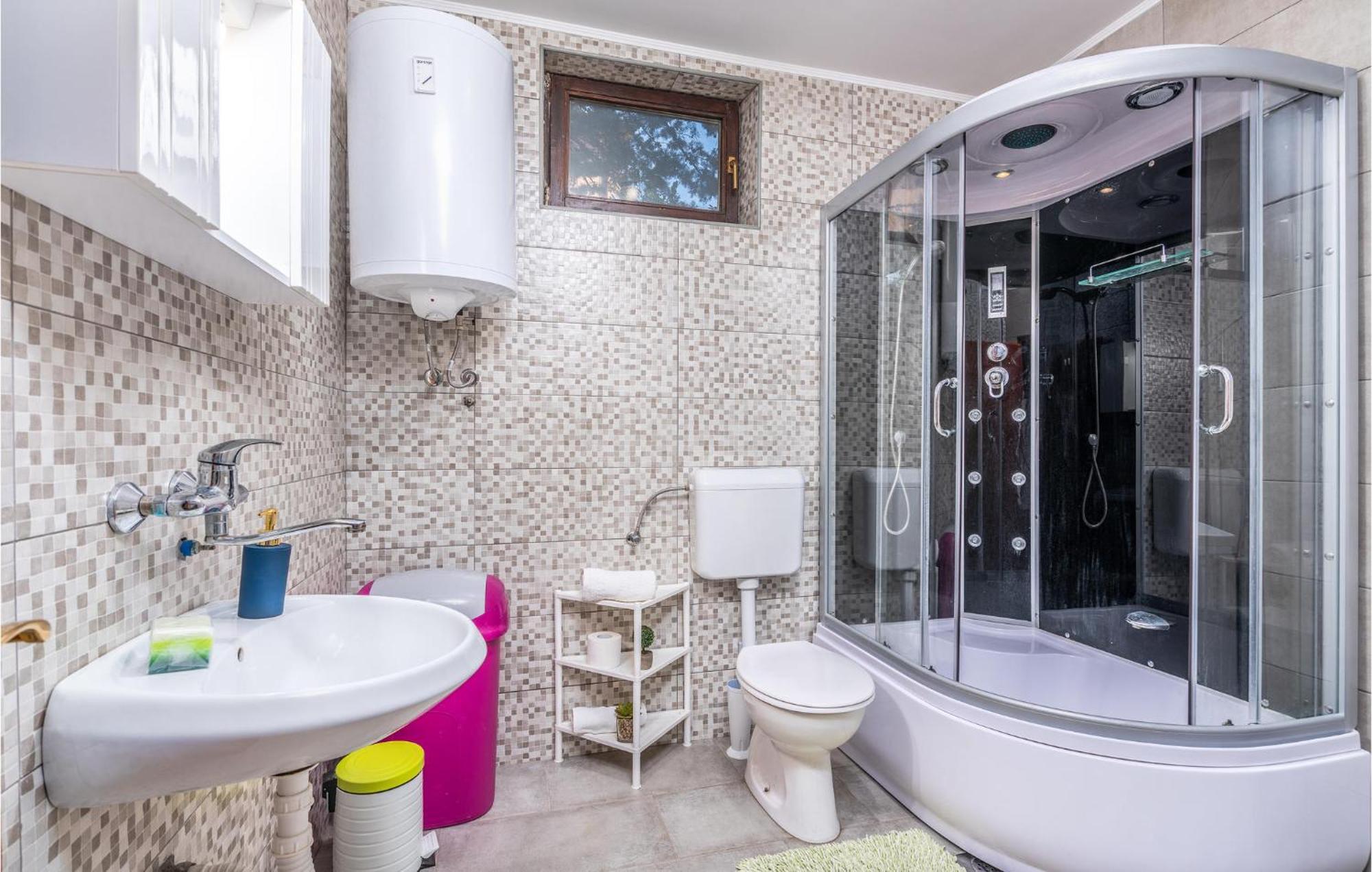 Gorgeous Apartment In Krk With Kitchen Krk Town Bagian luar foto
